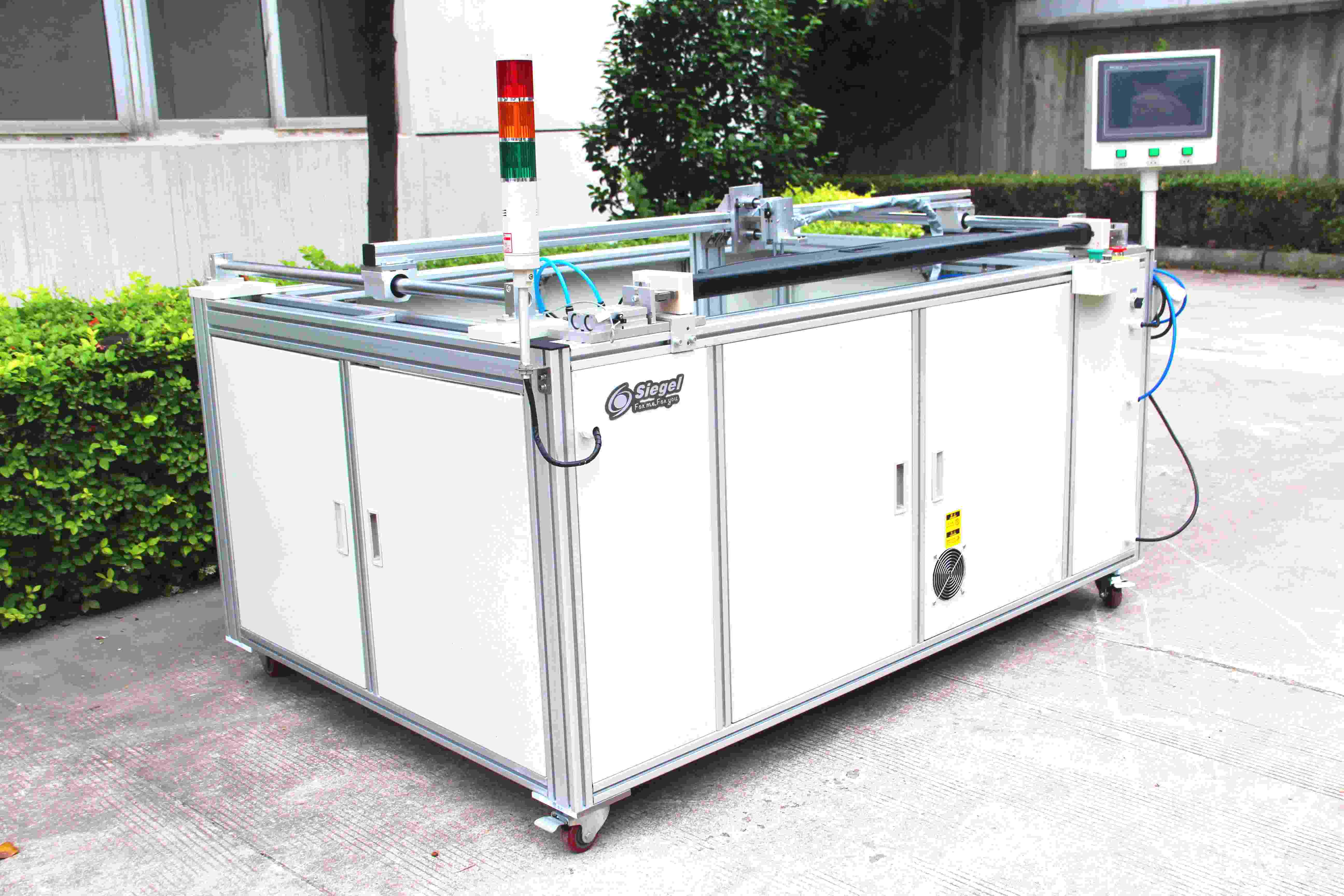 汽车遮阳帘试验台架